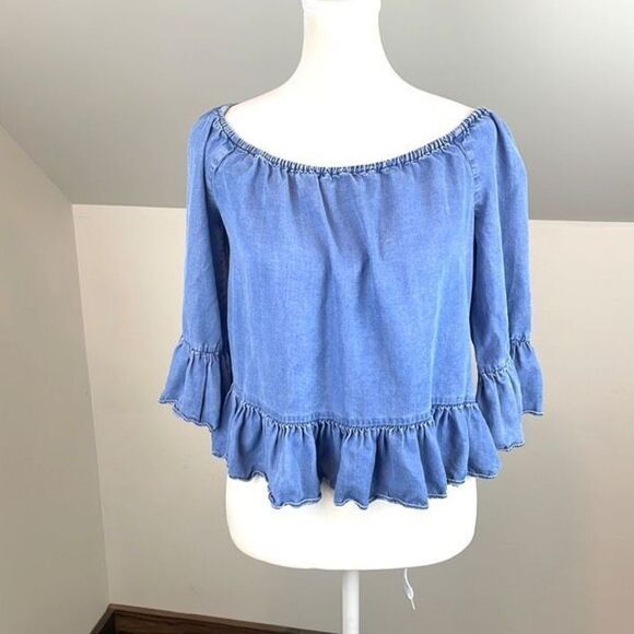 Zara Tops - Zara Premium Denim Collection Ruffle 3/4 Sleeve Size XS